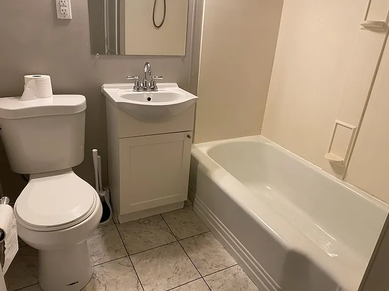 65 Berkeley St #3 — Photo 13