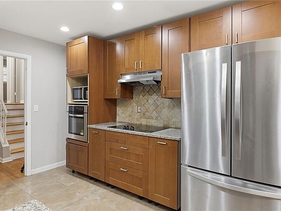 4th image of 4411 Langdon Dr