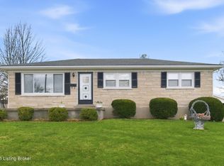 5214 Woodhill Ln, Louisville, KY 40219