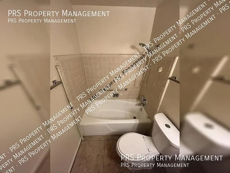 5233 E University Dr #B — Photo 15
