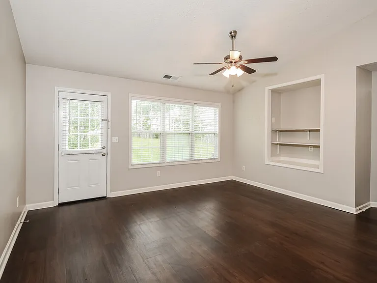 22 Belgrant Ct — Photo 4