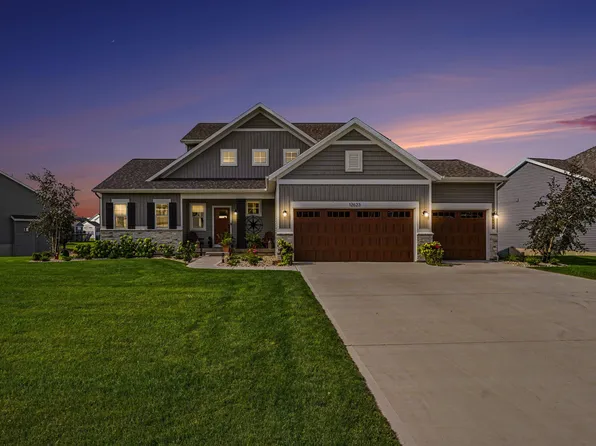 12623 Manchester Dr, Grand Haven, MI 49417