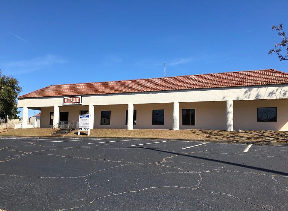 2nd image of 201 Executive Park Dr