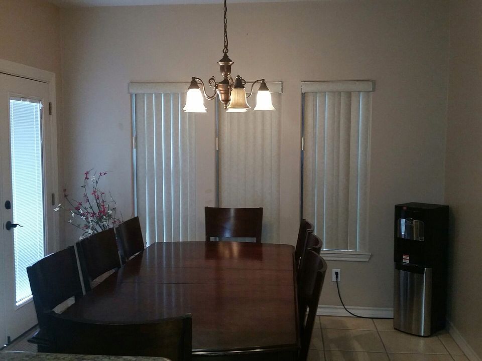 2nd image of 1313 Maltese St