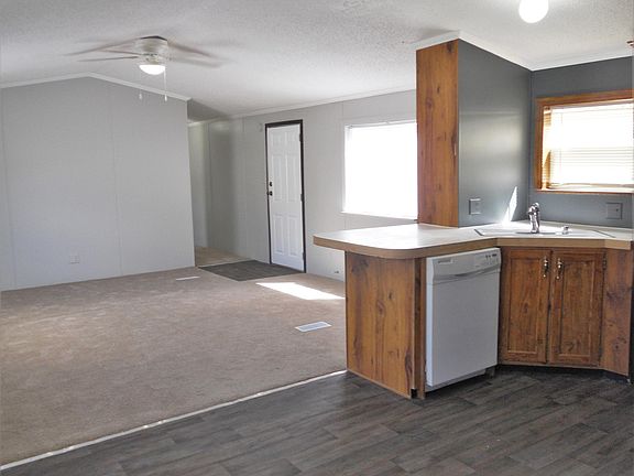 New floors and paint!