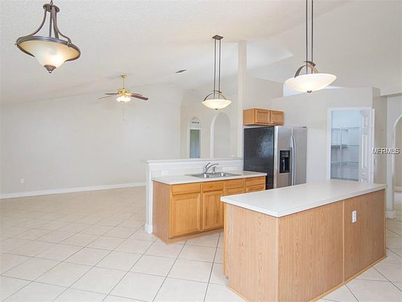 4th image of 1146 Jayhil Dr