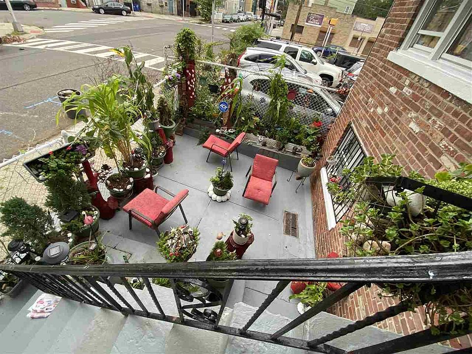 28 McAdoo Ave FLOOR 2, Jersey City, NJ 07305 Zillow