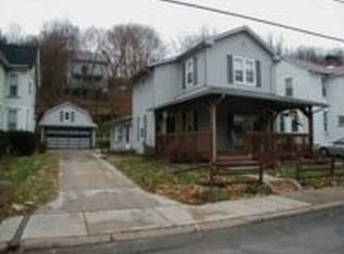 836 Grove Ave, New Brighton, PA