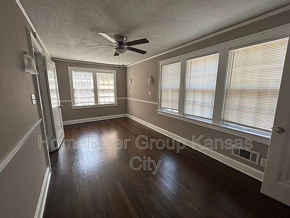 5th image of 1726 S Hawthorne Ct