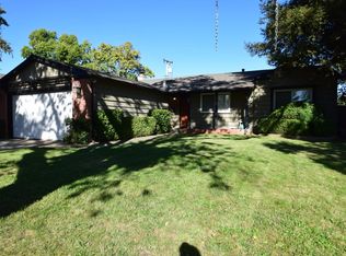 8313 Briar Cliff Way, Sacramento, CA 95826