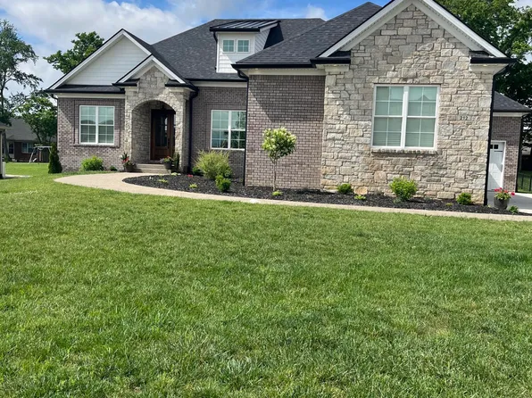 212 Cherokee Dr, Shelbyville, KY 40065
