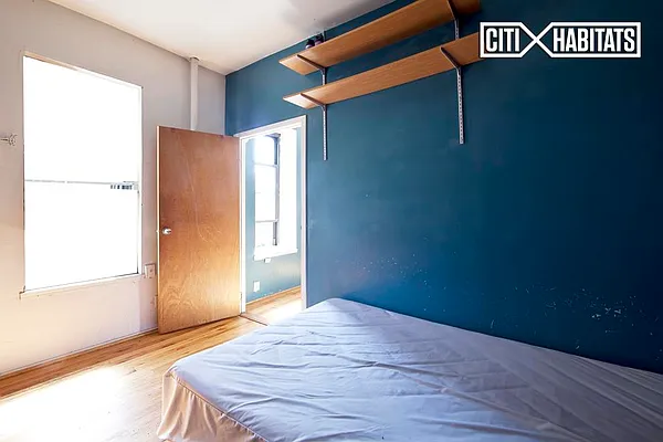 Rented by Citi Habitats | media 18