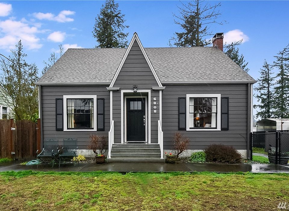 1st image of 6808 Berkshire Dr