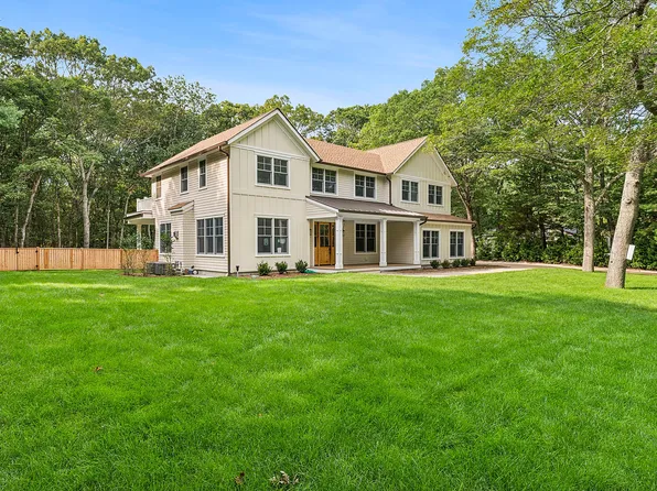 9 Lincoln St, Sag Harbor, NY 11963