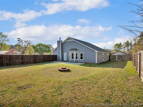 3rd image of 1342 Oak Knolls Dr