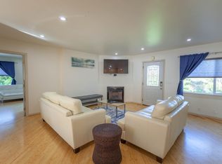 4106 Venus St #B, San Diego, CA 92110