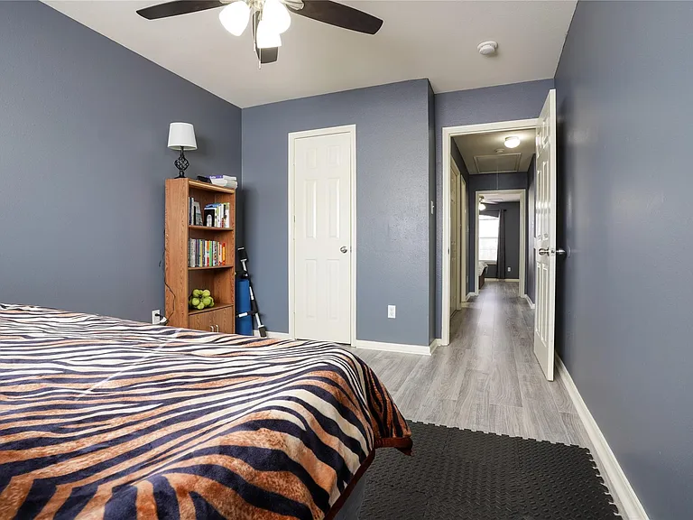 6419 Waldron Dr #B — Photo 20