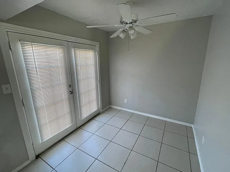 1725 E Pepper Cir #1 — Photo 5