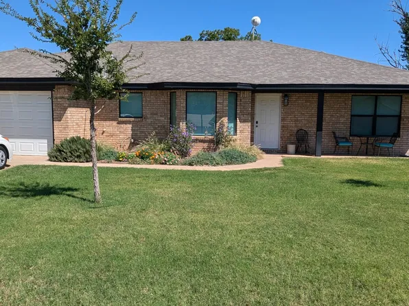 405 SW 23rd St, Seminole, TX 79360
