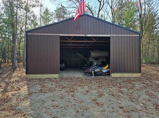 W5191 Pioneer Rd, Clintonville, WI 54929