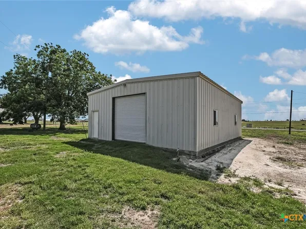 3707 Atkins Rd, Salado, TX 76571