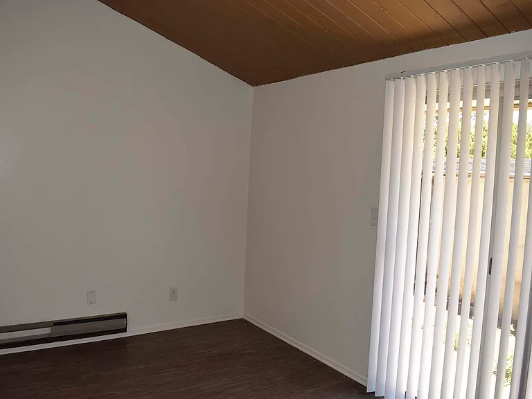 Ojai Gardens Apartments (Resort Apartments L.L.C.) — Photo 43