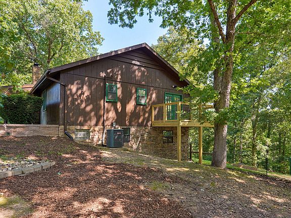 4th image of 1627 W Riverbluff Lane