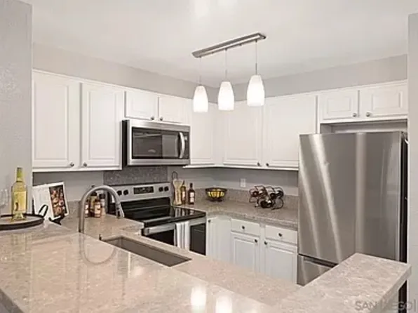 3440 Lebon Dr APT 4104, San Diego, CA 92122