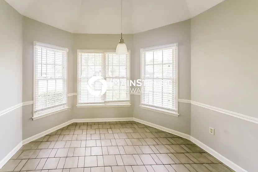 6575 N Pine Top Circle — Photo 4
