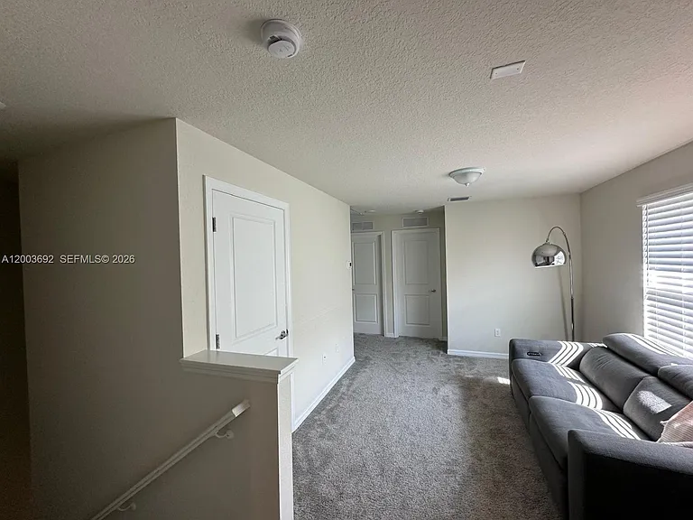 3235 Watercress Dr — Photo 6