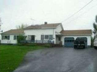 94 Water St, Guilford, ME 04443