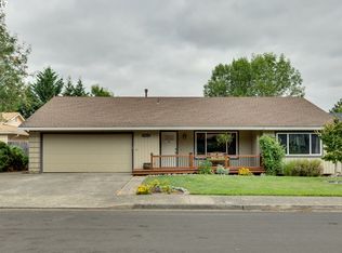 17115 SW Canby Ct, Beaverton, OR 97007