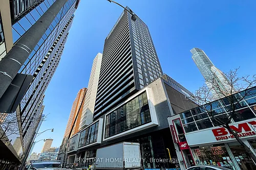 20 Edward St #1819 Photo 1