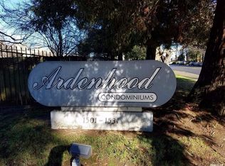 1533 Hood Rd UNIT B, Sacramento, CA 95825