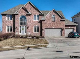 15970 Bauman Ave, Omaha, NE 68116