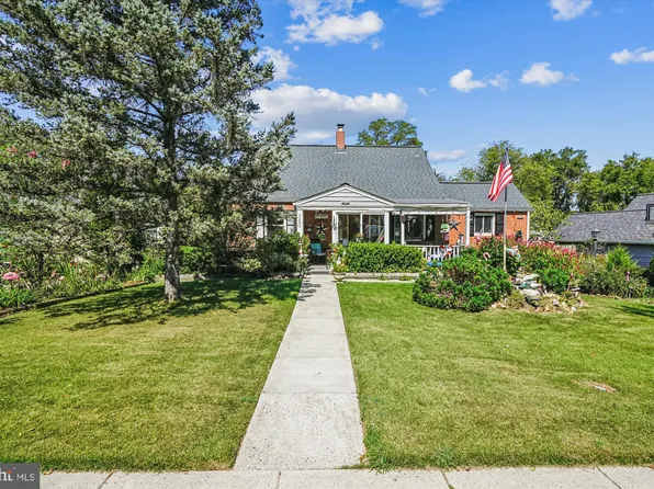 7202 Parkview Ave, Falls Church, VA 22042