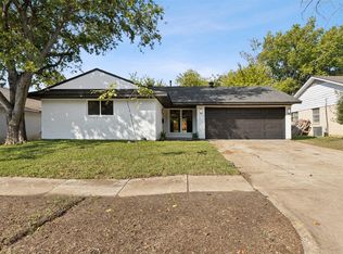 1133 SE 2nd St, Grand Prairie, TX 75051