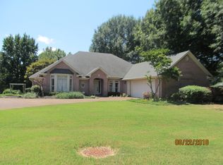 5715 Cedar Lake Dr N, Walls, MS 38680