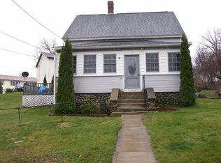 96 E Mountain St, Worcester, MA 01606
