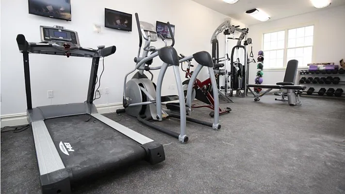 Rented by Nooklyn NYC LLC | media 41