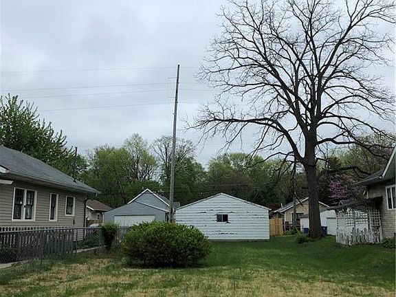 4th image of 4117 Graceland Ave