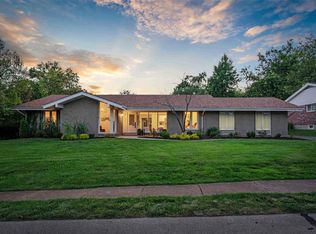 1409 N Woodlawn Ave, Saint Louis, MO 63122