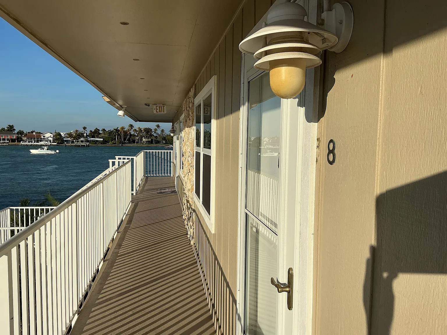 2 bed, 752 sqft, $2,450 — Photo 3