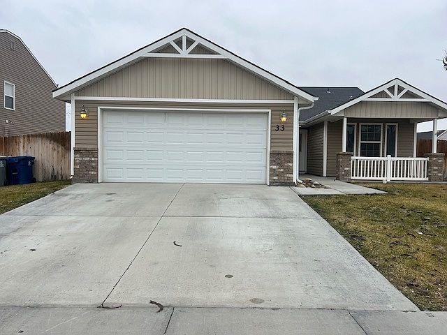 1st image of 33 N Amanda Dr