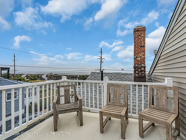 228 Ocean Ave — Photo 19