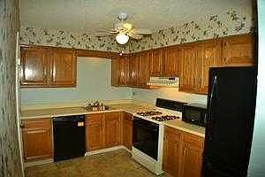 INTERIOR PHOTO