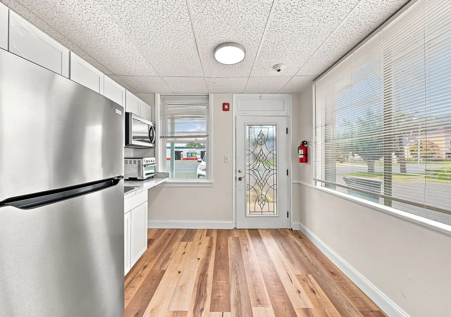 805 W New York Avenue Somers Point, NJ — Photo 4