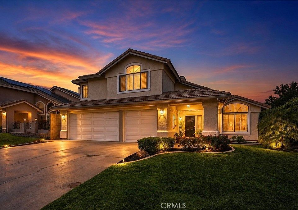1st image of 15066 Heather Ln