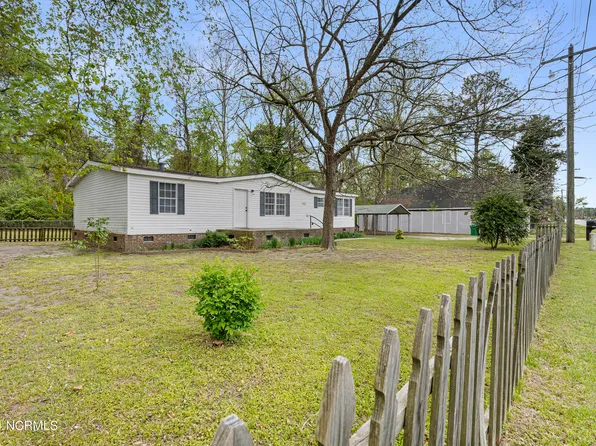 3513 N Railroad Street, Fountain, NC 27829