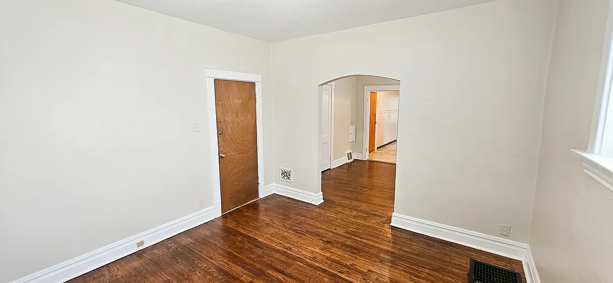 Building Photo - 4988 Odell St #1E